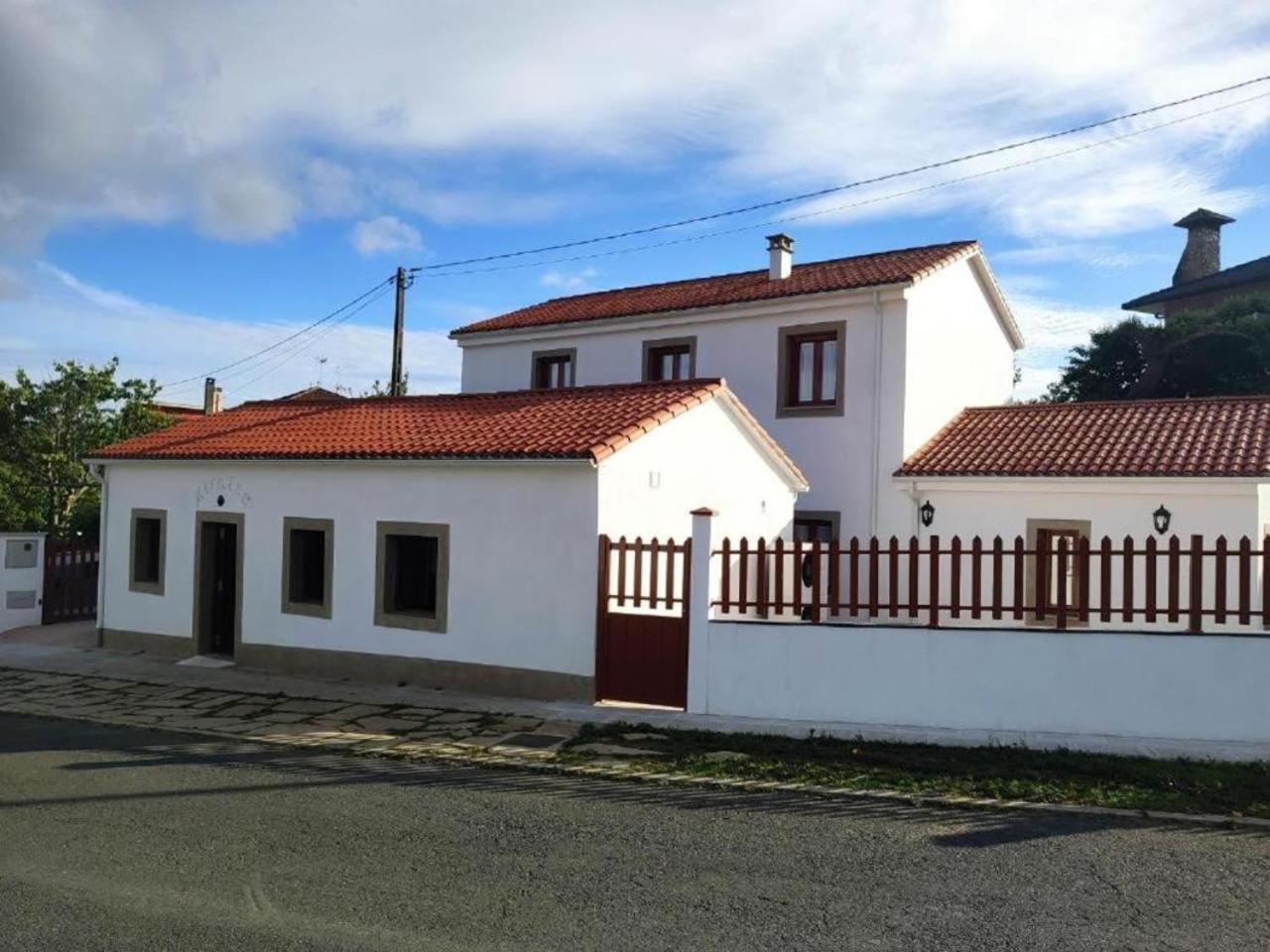 Albergue Miraiso Arzua Luaran gambar